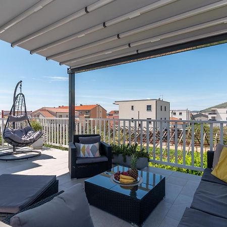 Apartmani Ville Vengo Trogir Exterior foto