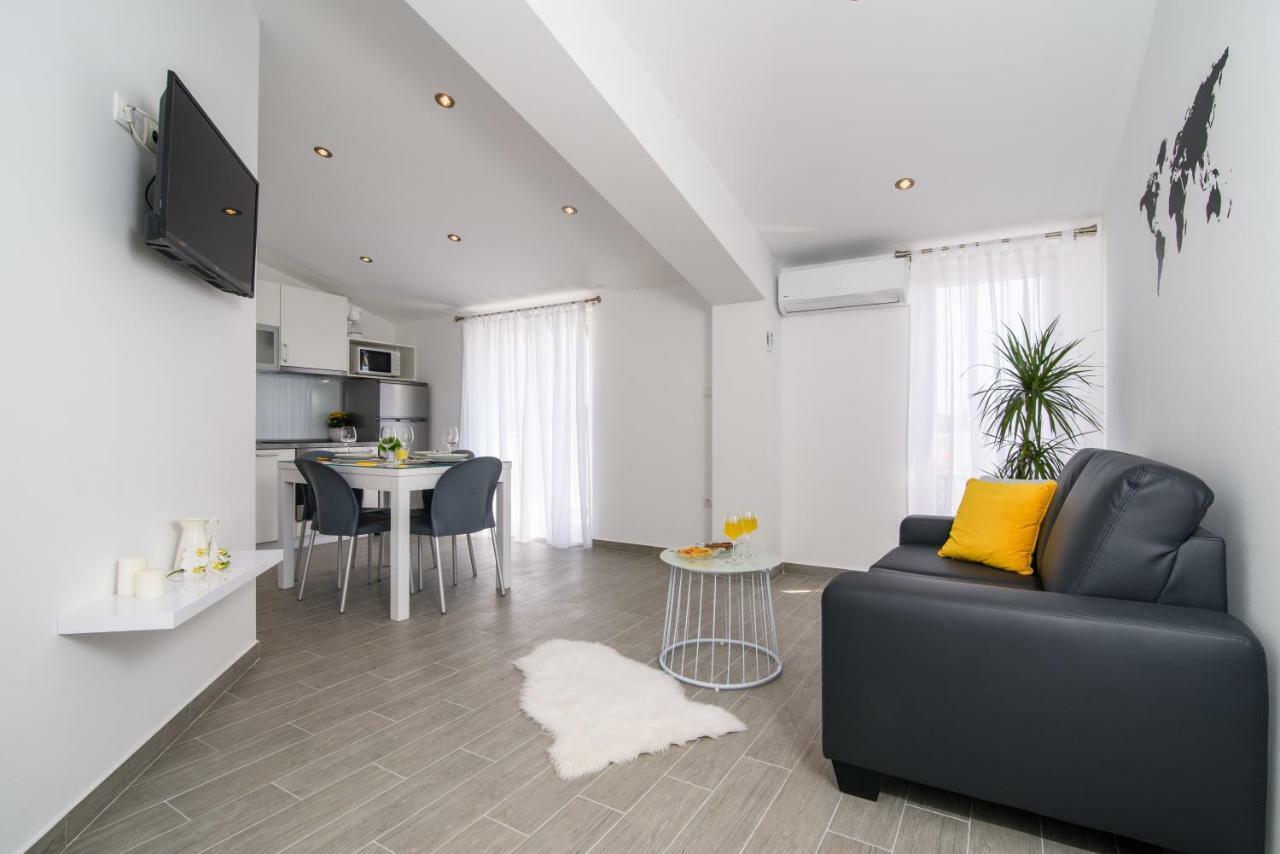 Apartmani Ville Vengo Trogir Exterior foto